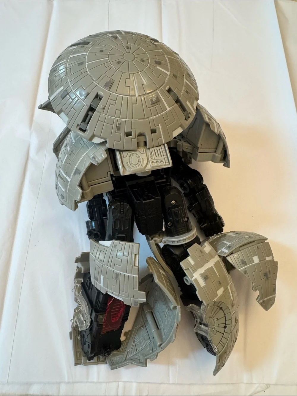 Hasbro Star Wars Transformer Deluxe Death Star Action Figure
